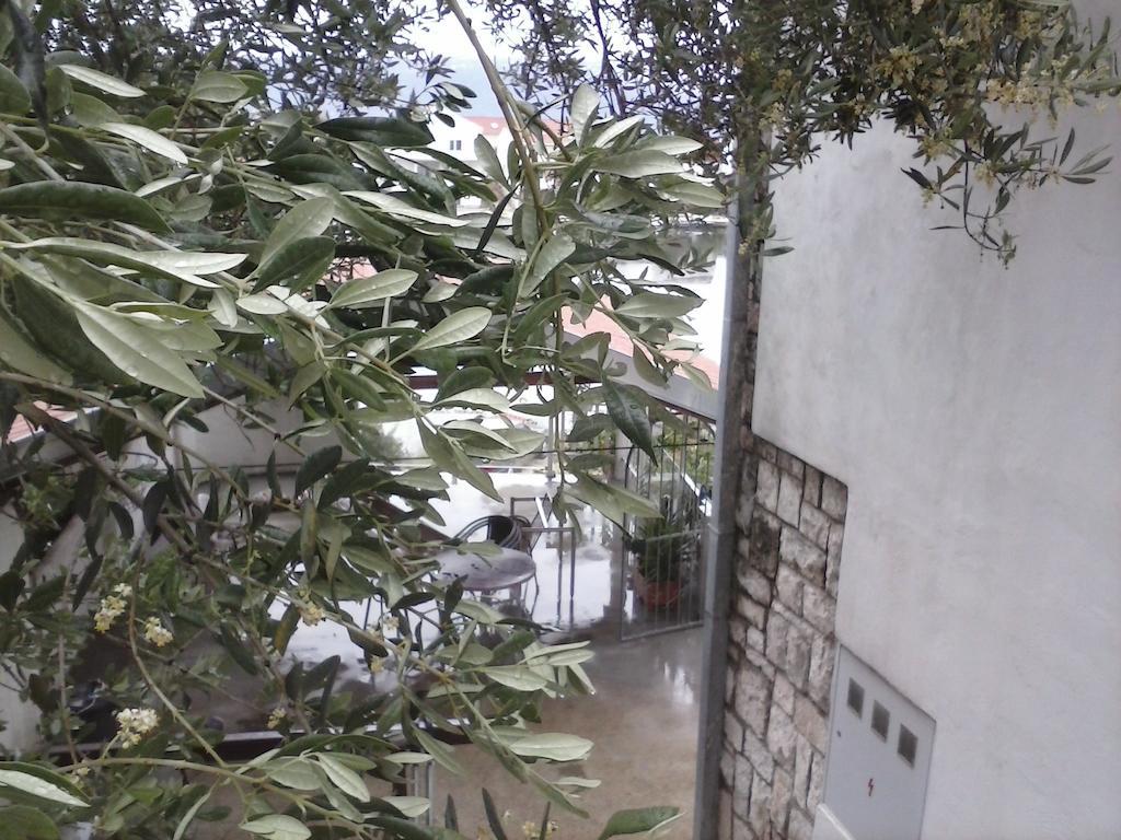 Apartments Laura 布拉采 客房 照片